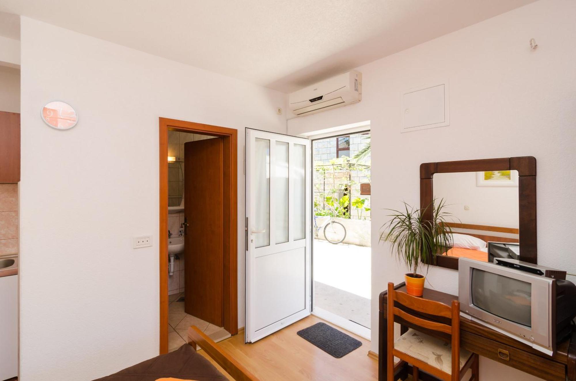 Apartments Matana Chano Polace Room photo